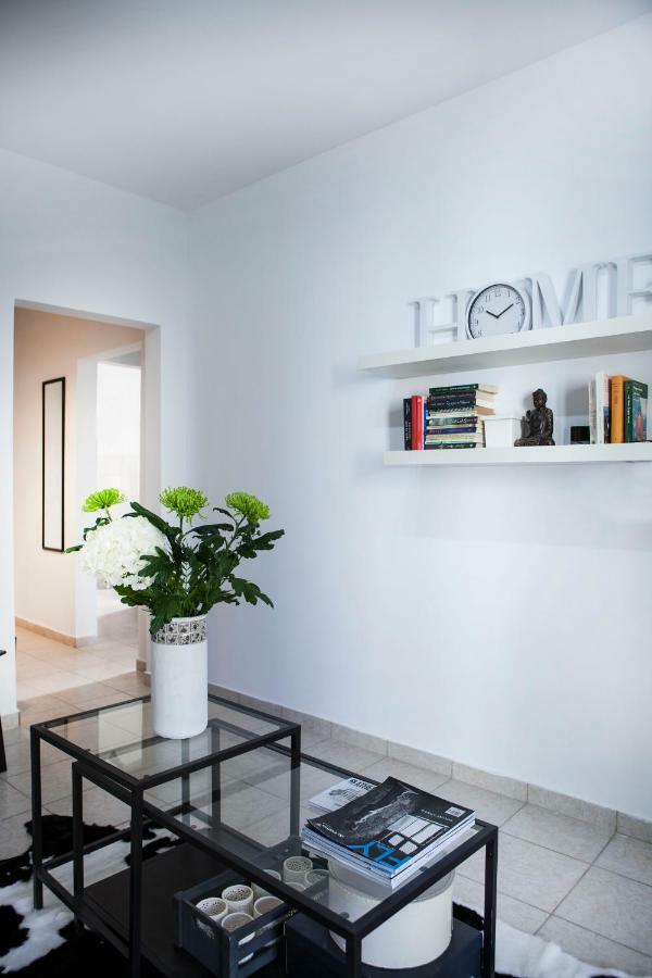 Best Located Executive Apartment In Maroussi. เอเธนส์ ภายนอก รูปภาพ