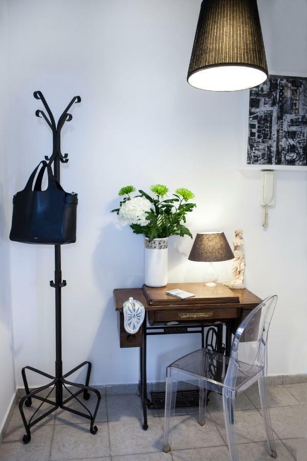 Best Located Executive Apartment In Maroussi. เอเธนส์ ภายนอก รูปภาพ