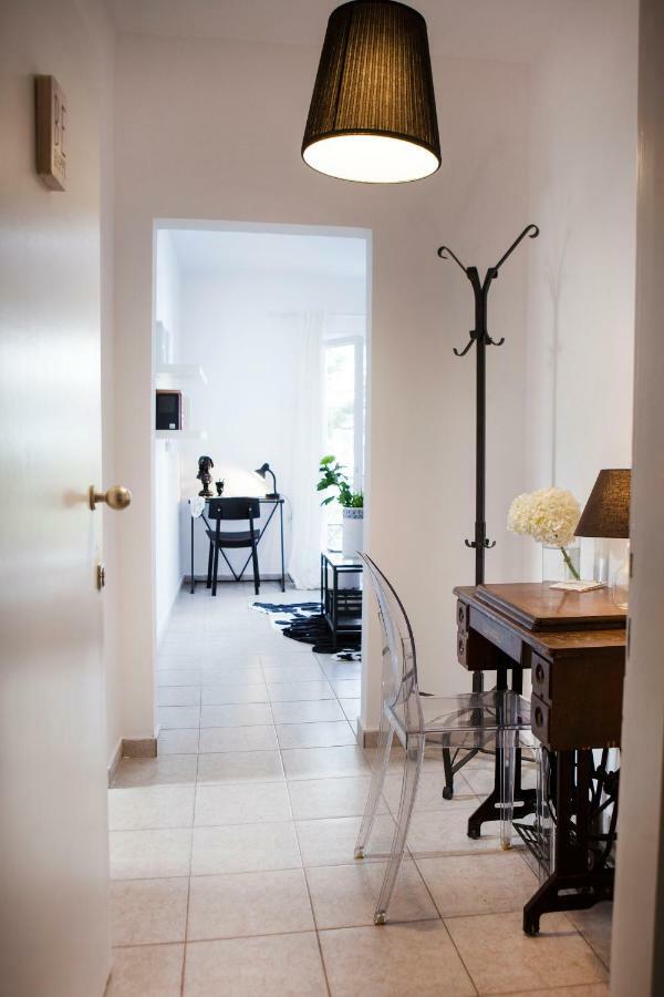 Best Located Executive Apartment In Maroussi. เอเธนส์ ภายนอก รูปภาพ